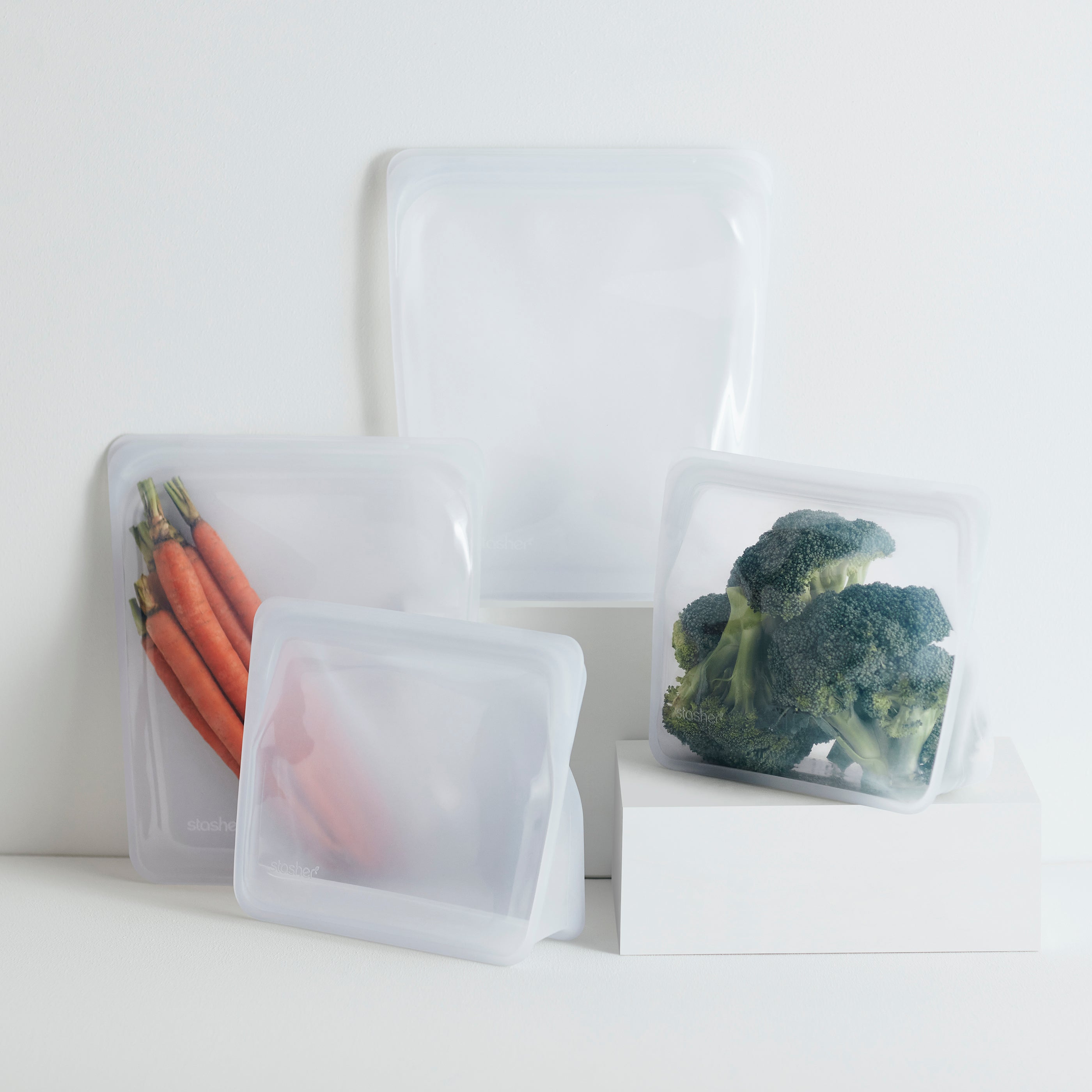 STOCKYFY Reusable Silicone Food Storage Bags with Mesh