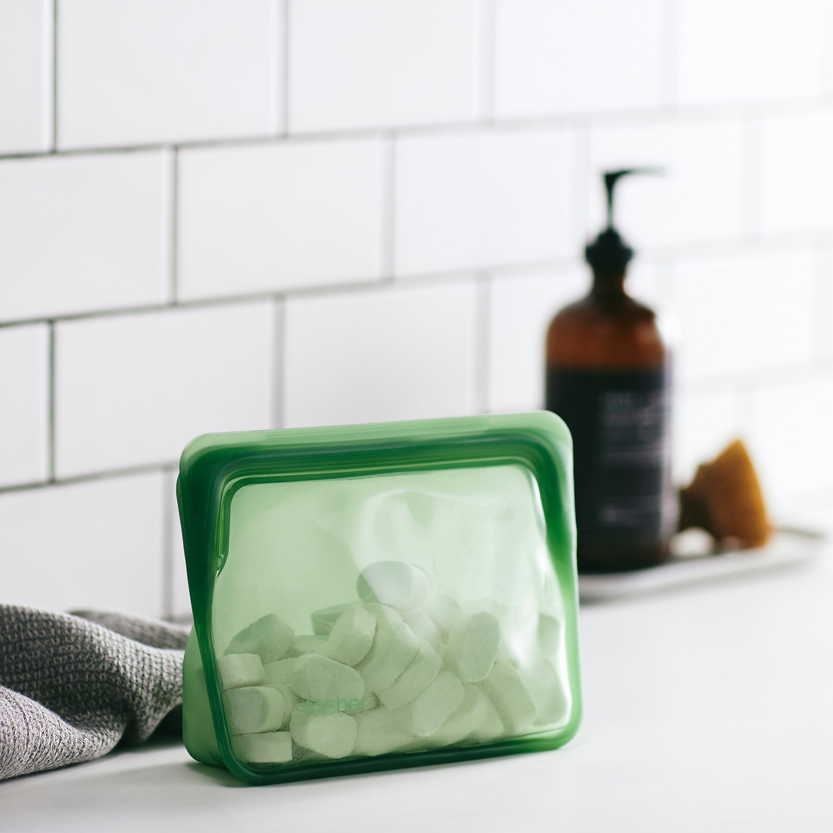 Stasher Stand-up Mini Bag in Clear | Silicone